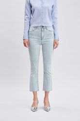 Micro Flare Cropped Jeans