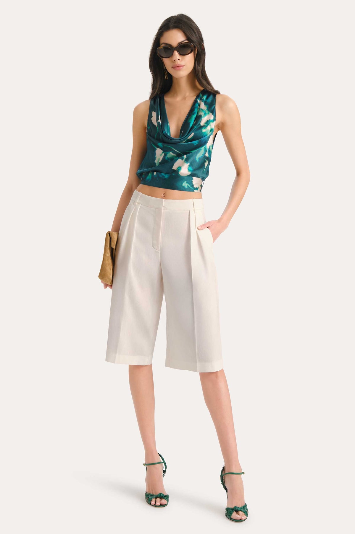 Tina Linen Bermuda Shorts
