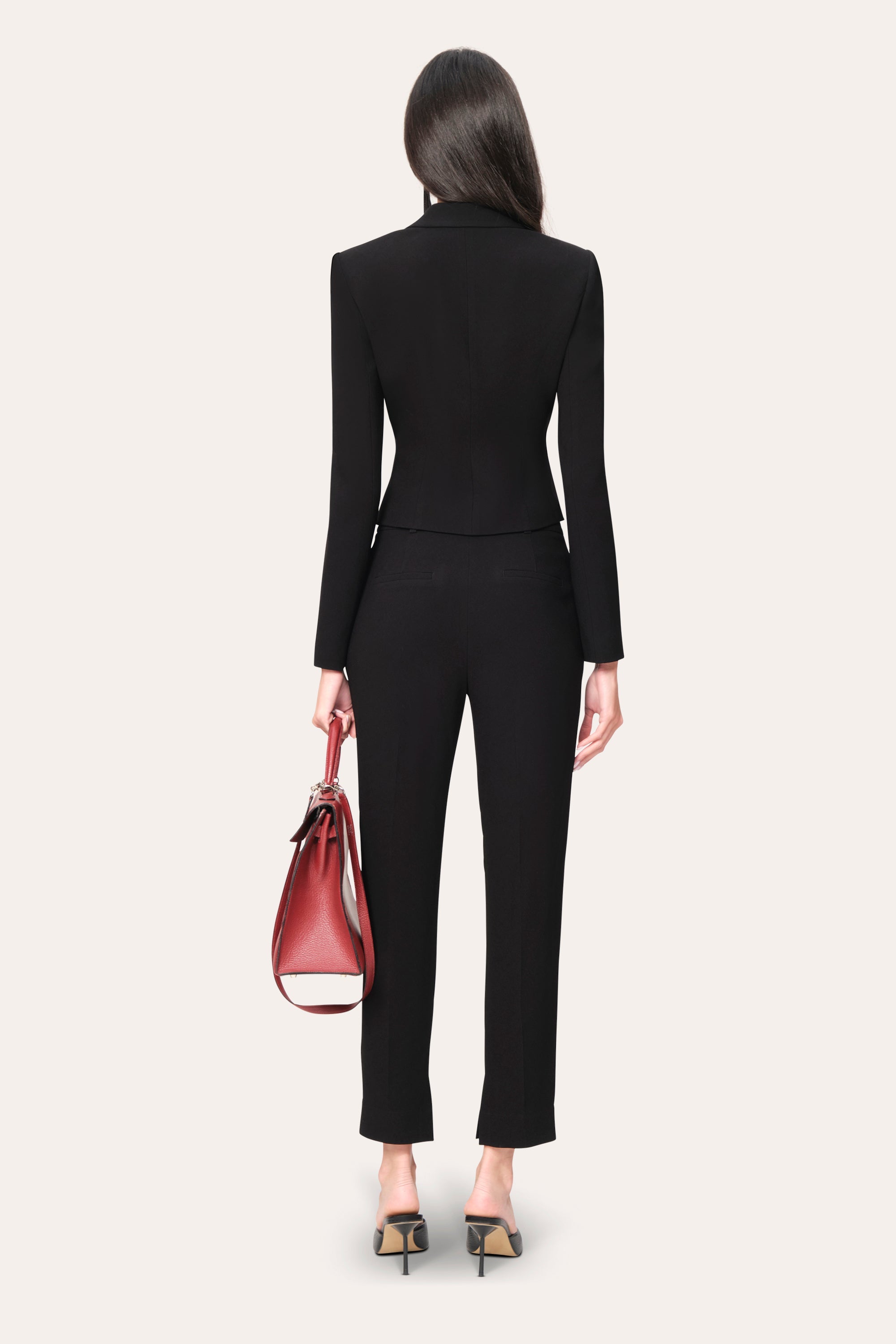 Form Fitted Pant
