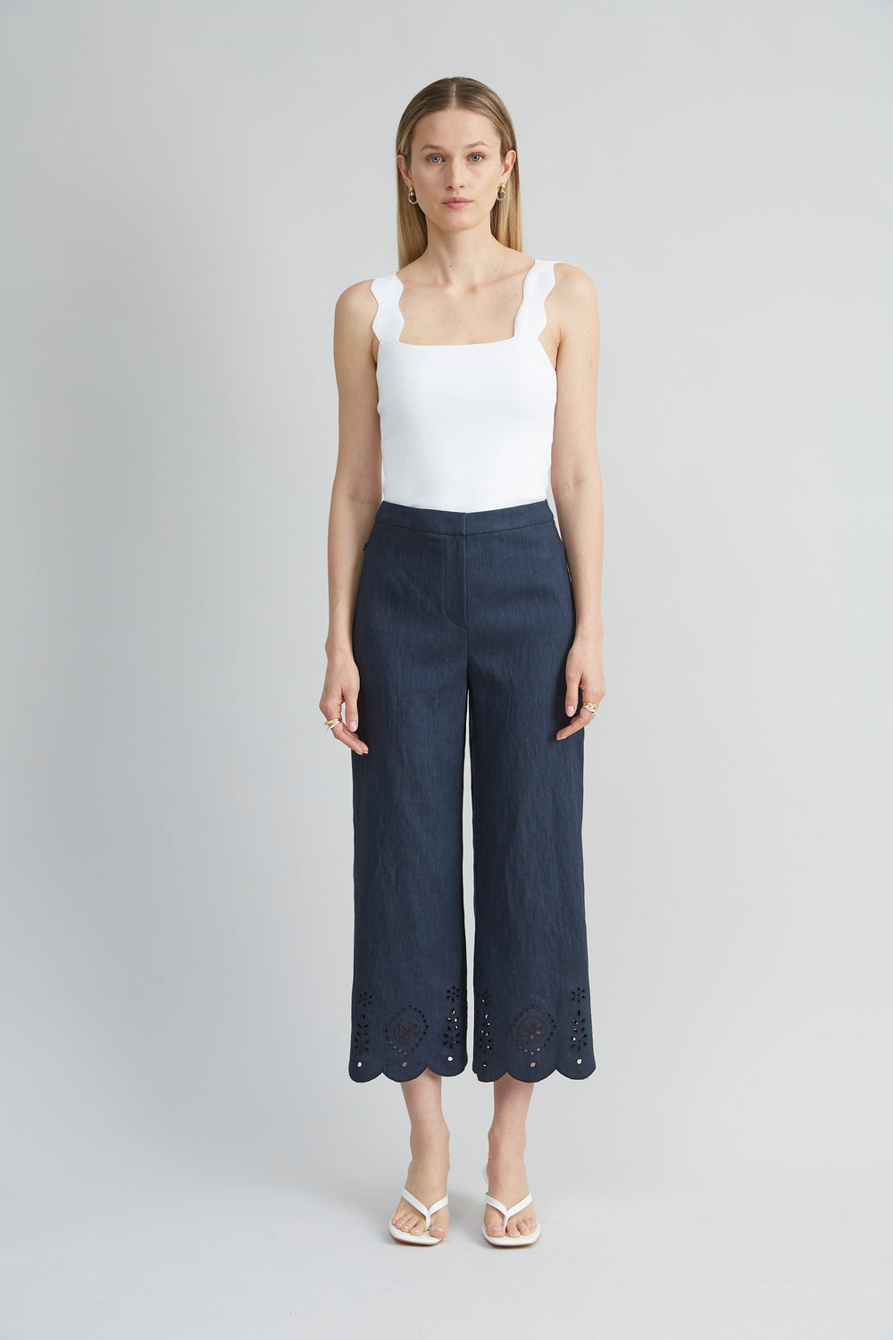 Linen Scallop Hem Pant